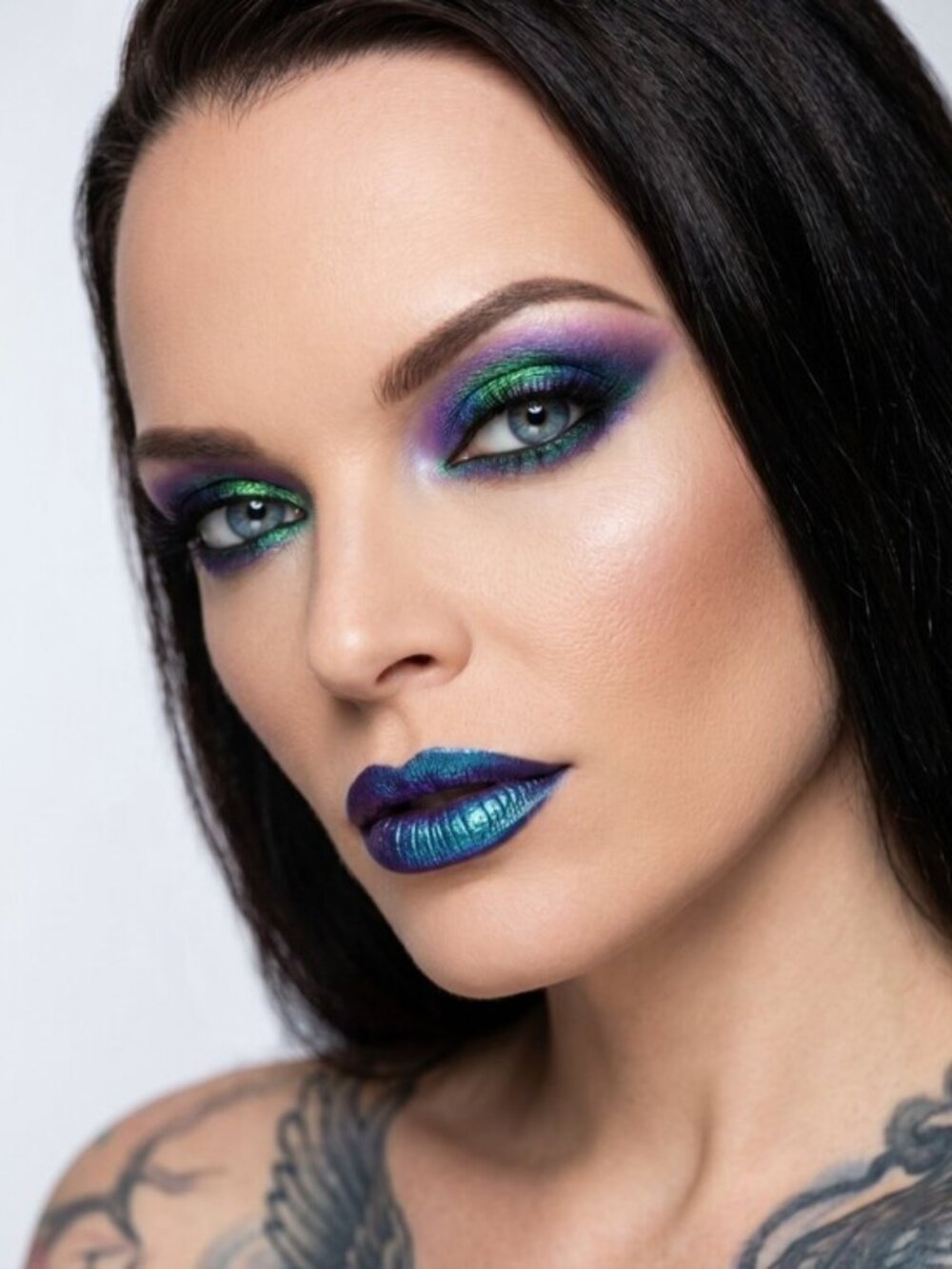 Chameleon ✦ Multichrome Lip Gloss Eyeshadow Duo ✦ Metallic Purple Blue Shimmer - Picture 2 of 6